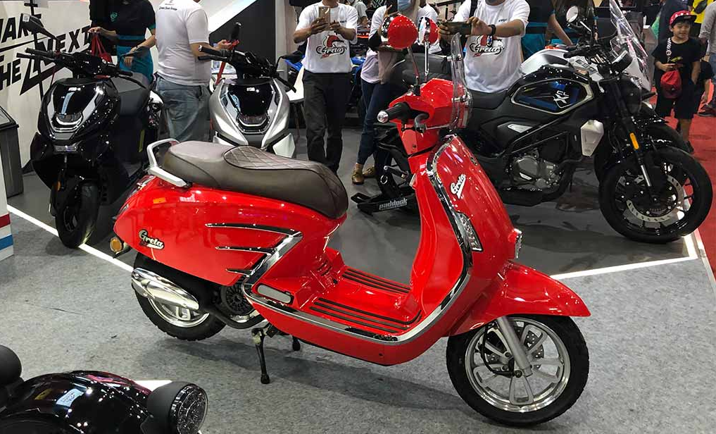 WMoto Greta 150 – Xe tay ga có thiết kế cổ điển giống Vespa, giá bán gần 35 triệu đồng